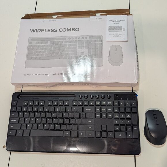 Black Wireless Keyboard & Mouse - NIB - Picture 1 of 2